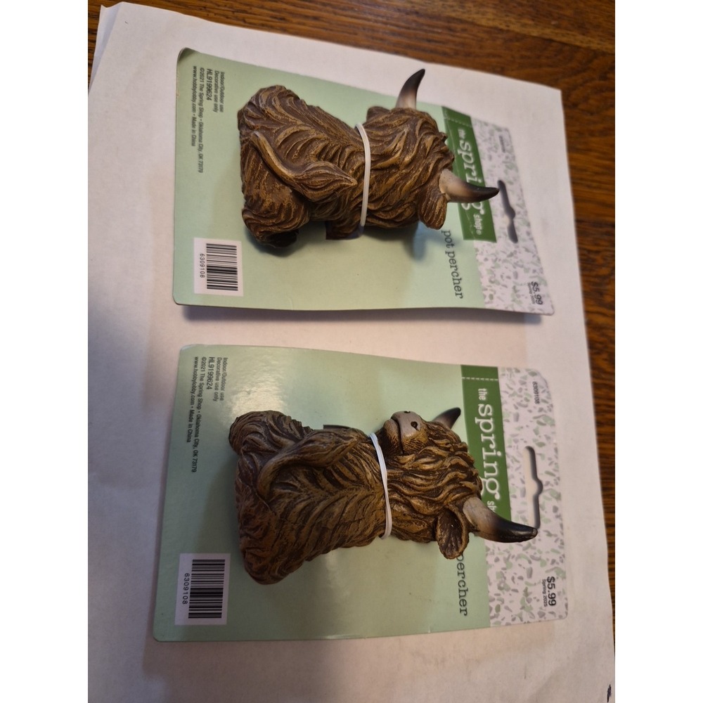 Lot of 2 Highland Cow Pot Perchers Figurines Ceramic Hobby Lobby New On Cards